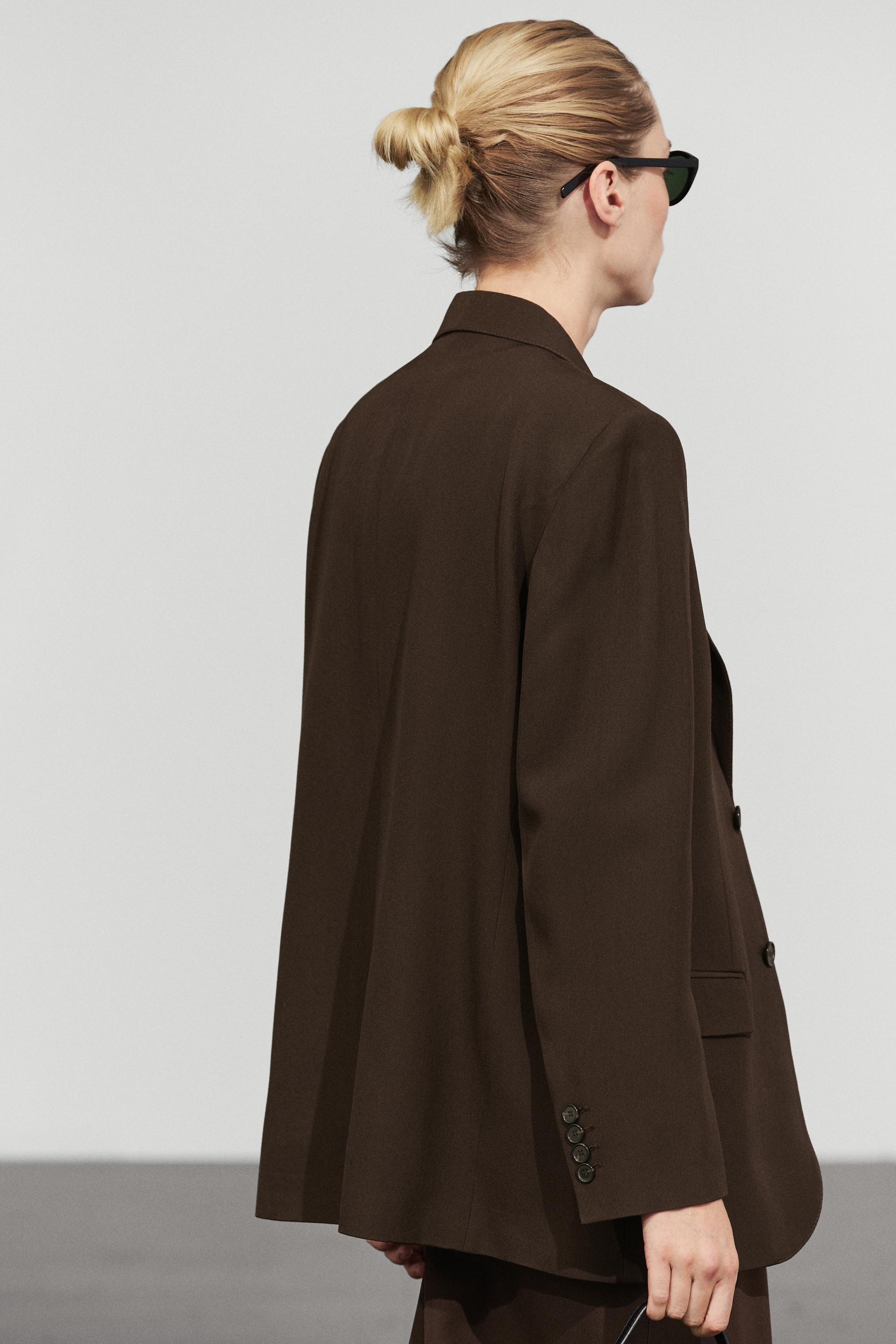 Fluid wool blend blazer total look